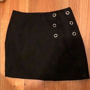 black skirt